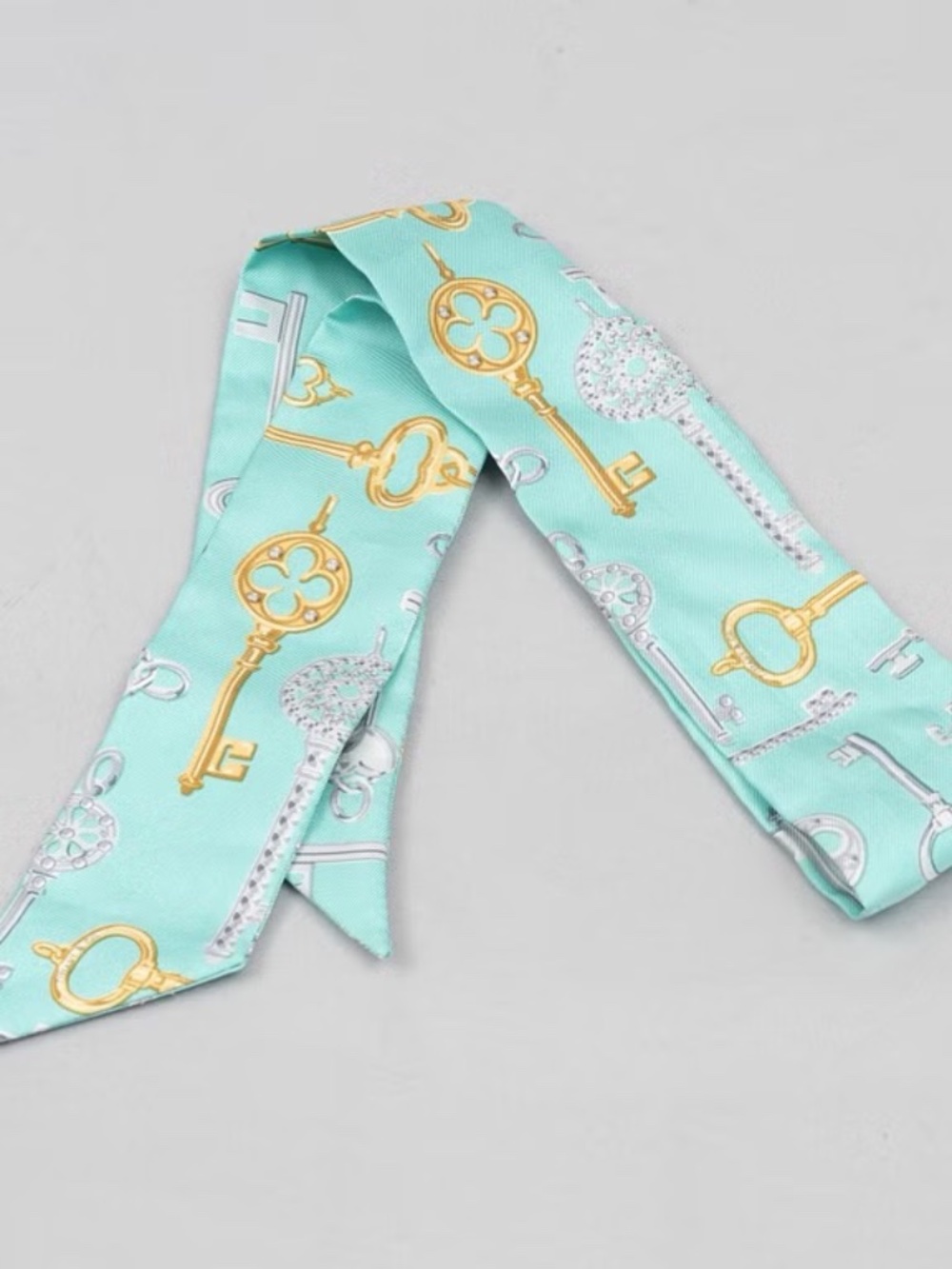 Authentic Tiffany's & Co Twirly Scarf